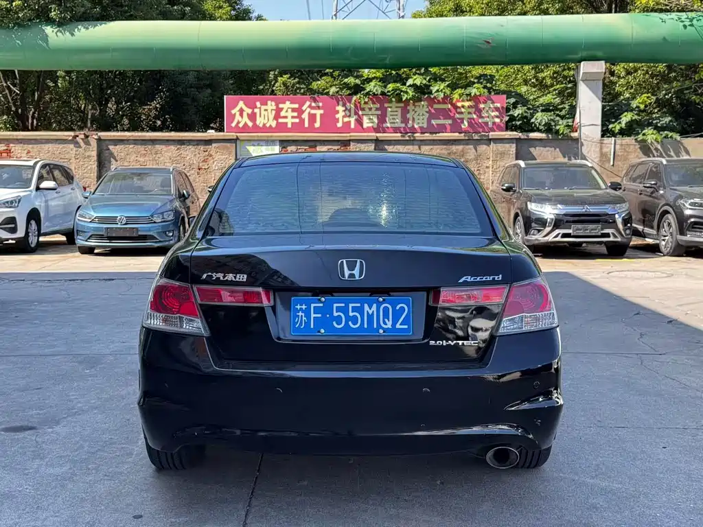 Honda Accord — миниатюра 8