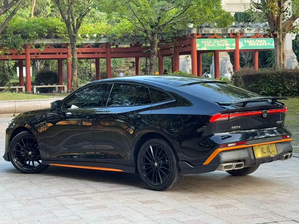 Changan UNI-V — миниатюра 9