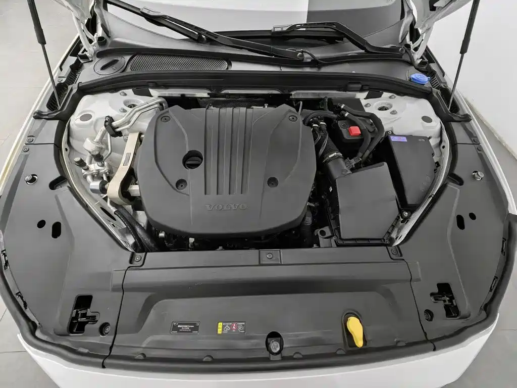 Volvo V90 — миниатюра 6