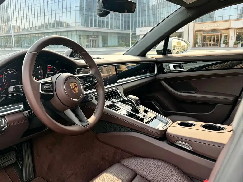 Porsche Panamera — миниатюра 4