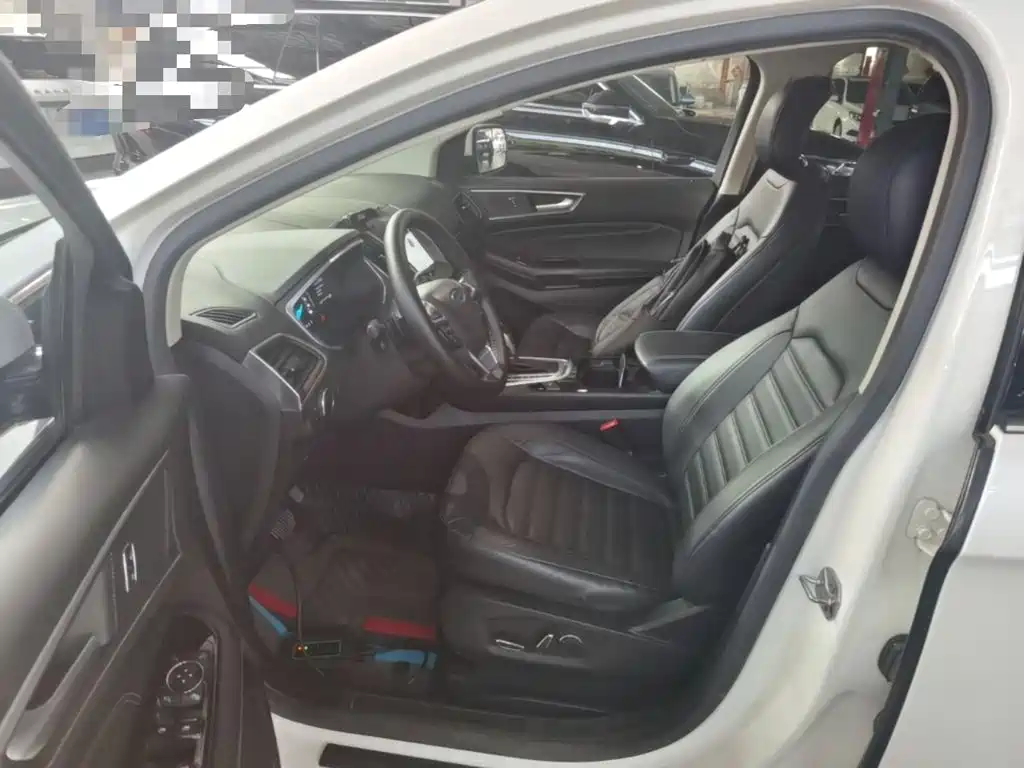 Ford Edge — миниатюра 15