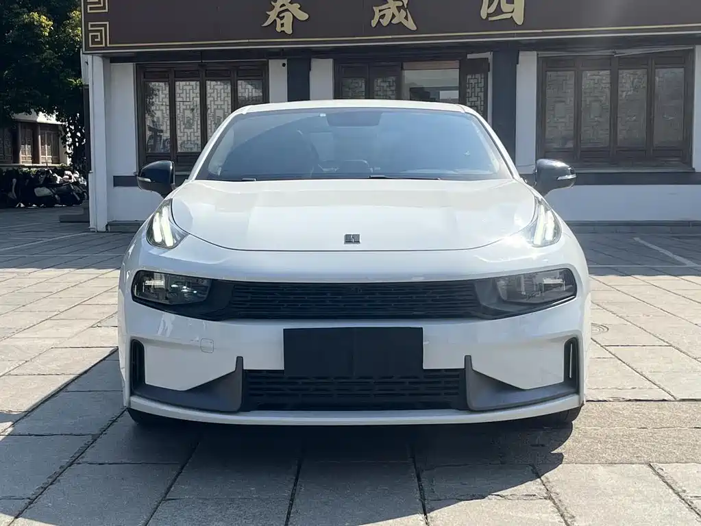 Lynk & Co 03 — миниатюра 2