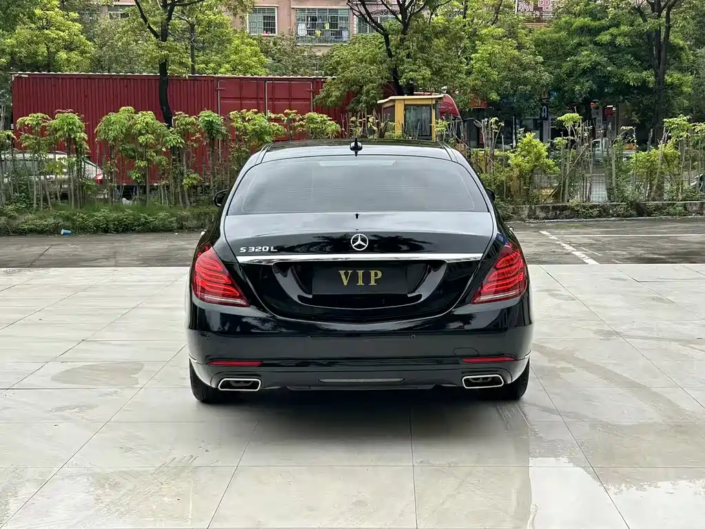 Mercedes-Benz S-Class — миниатюра 8