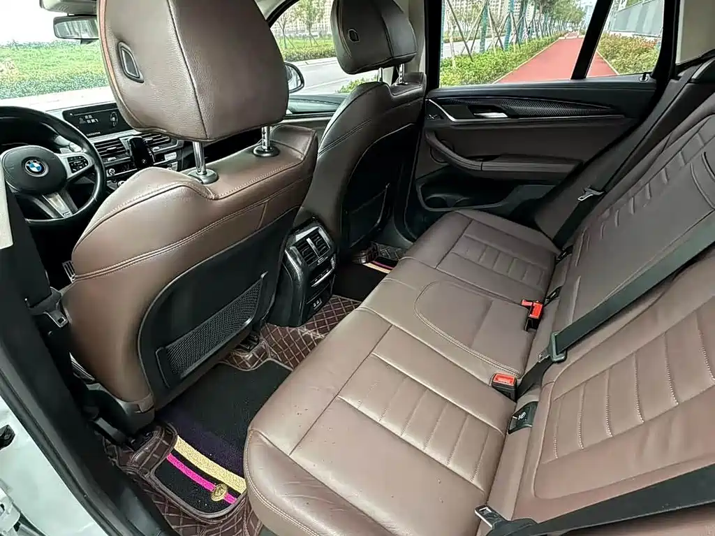 BMW X3 — миниатюра 6