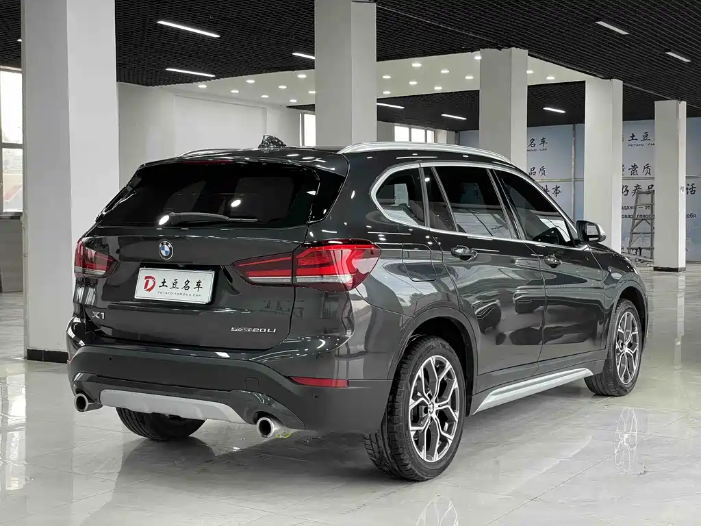 BMW X1 2022 sDrive20Li Premium
