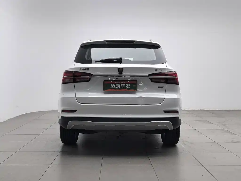 Roewe RX5 — миниатюра 4