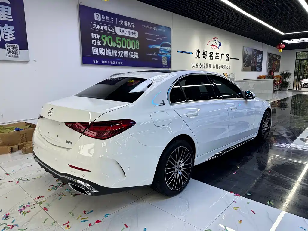 Mercedes-Benz C-Class — миниатюра 9