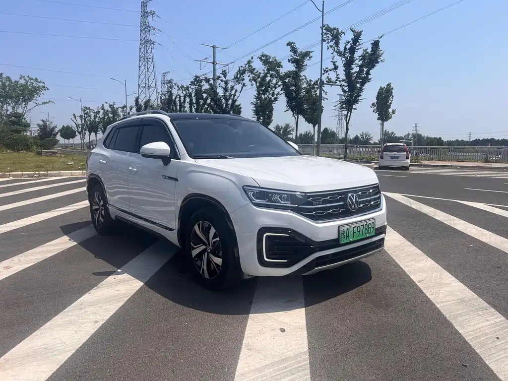 Volkswagen Tayron GTE GTE 2020 1.4T Luxury