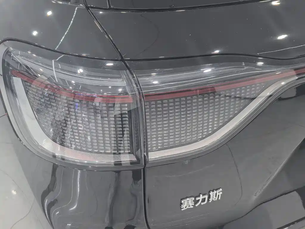 Aito M9 2024 Max 100kWh 6 мест