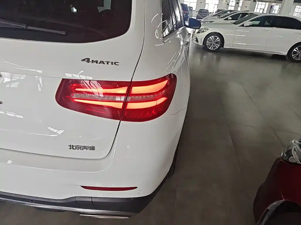 Mercedes-Benz GLC 2019 GLC 260 L 4MATIC