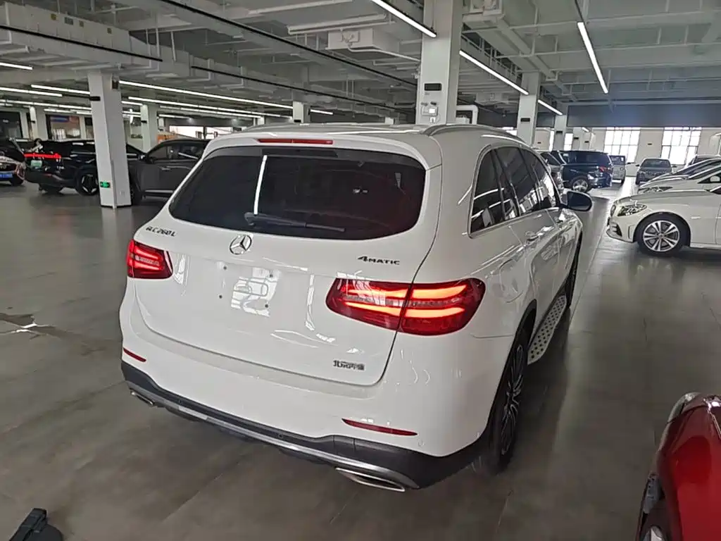 Mercedes-Benz GLC 2019 GLC 260 L 4MATIC