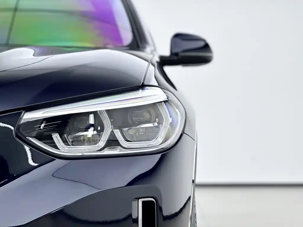 BMW iX3 — миниатюра 14