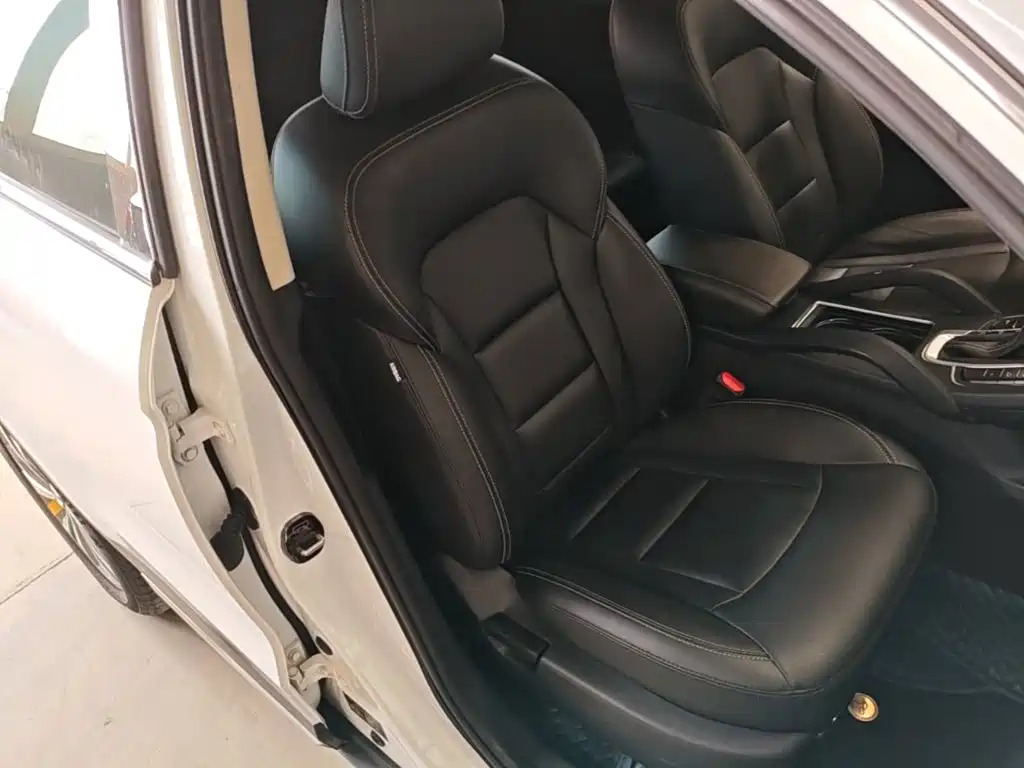 Geely Boyue — миниатюра 25