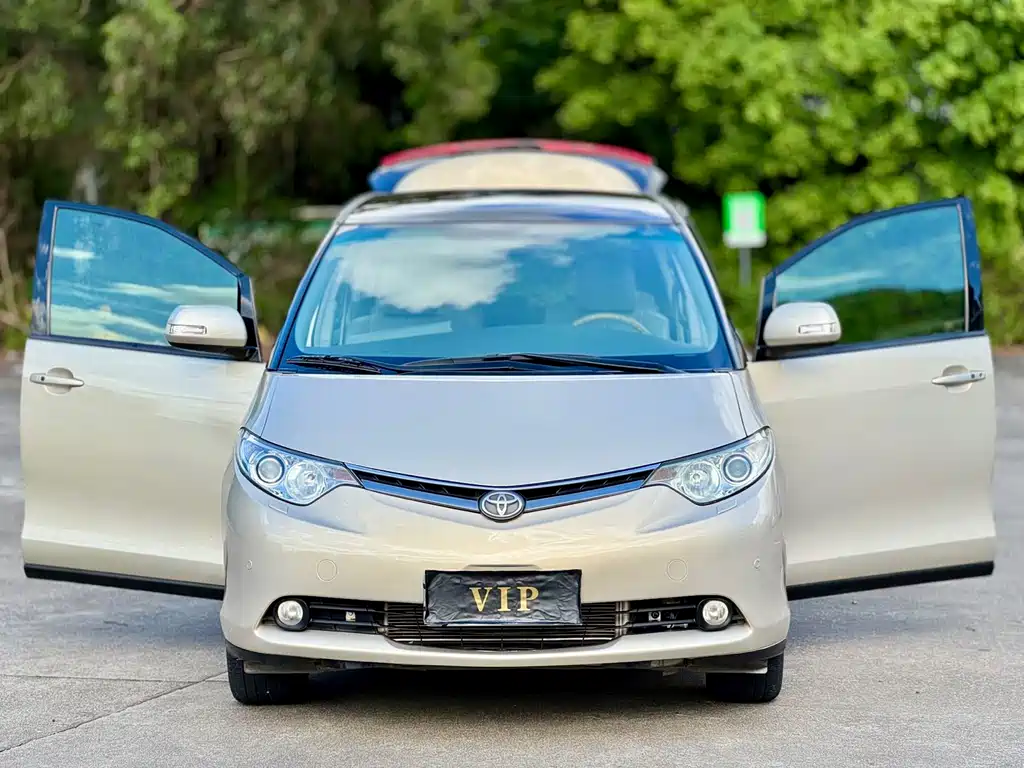 Toyota Previa — миниатюра 15