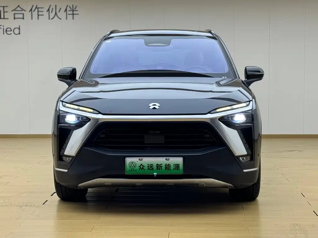 NIO ES8 — миниатюра 3