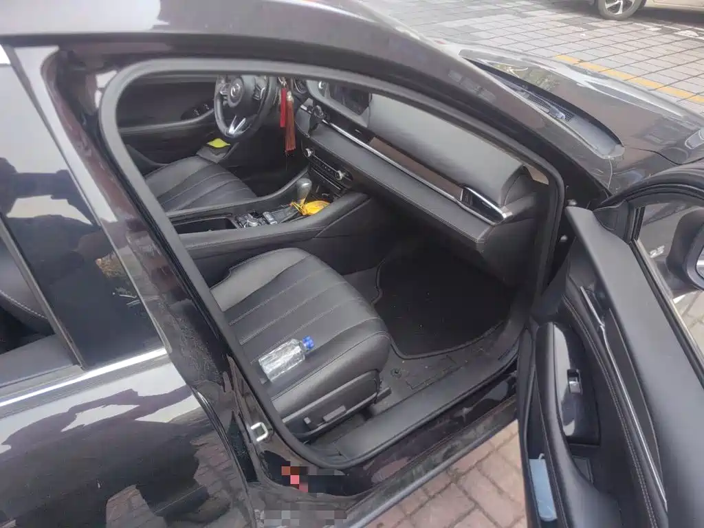 Mazda Atenza — миниатюра 18