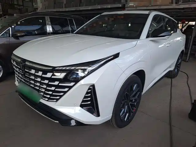 CHANGAN UNI Z NEW ENERGY