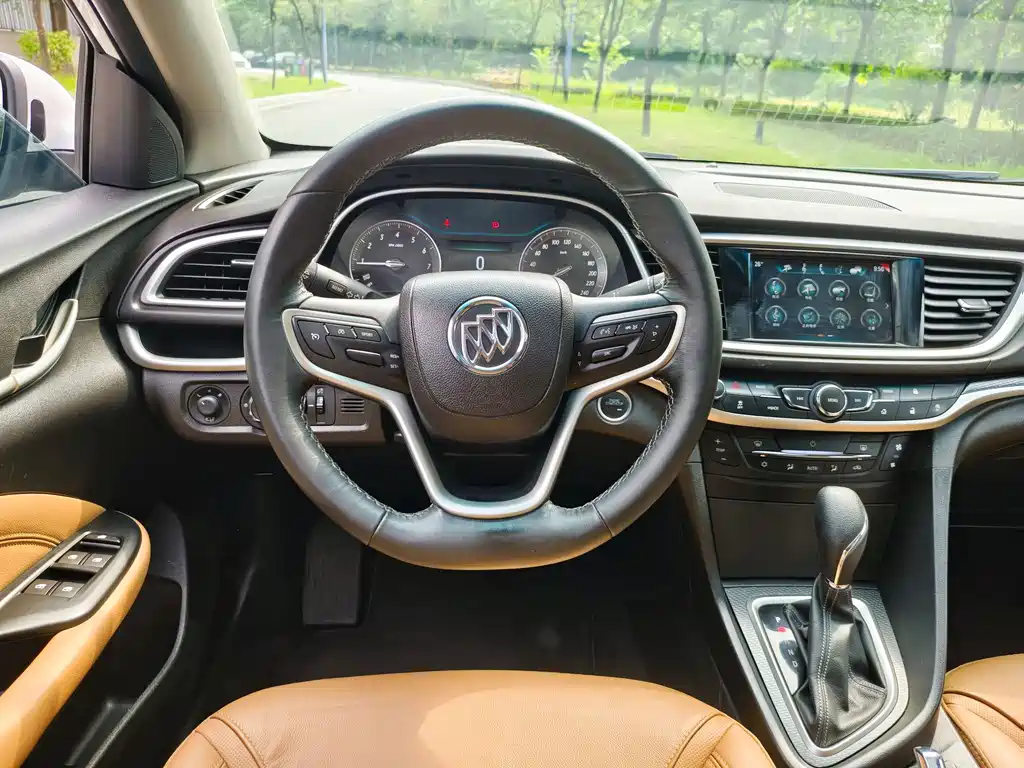 Buick Excelle — миниатюра 10