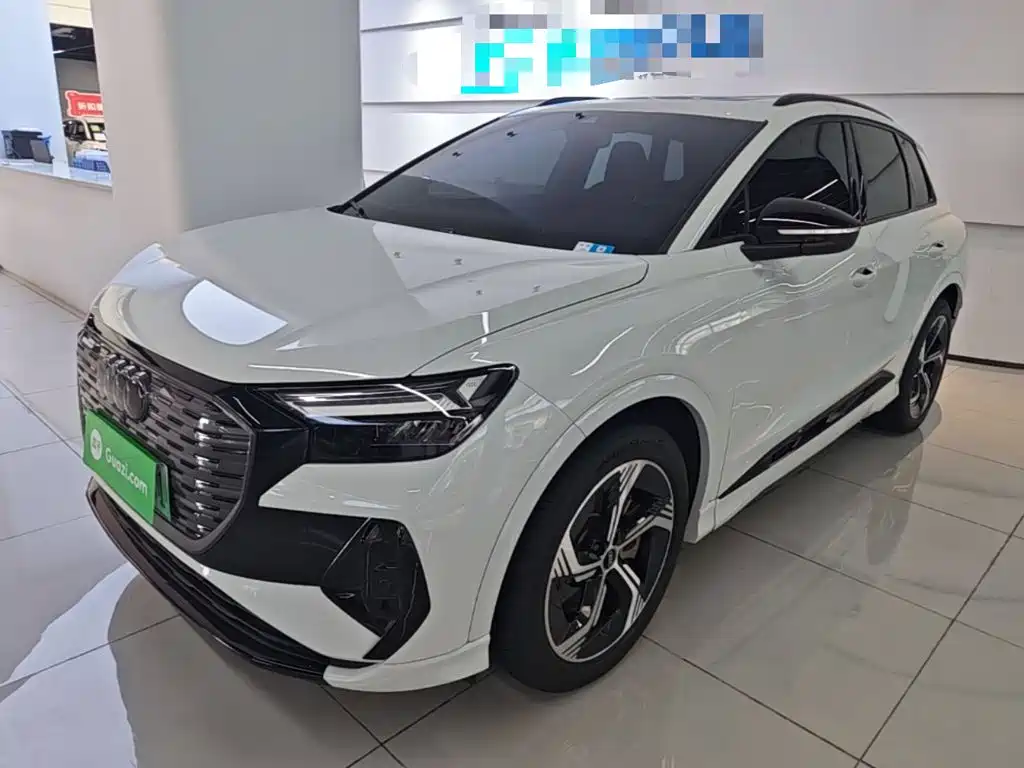 奥迪Q4 e-tron 2024款 50 e-tron quattro 创境曜夜版 2024