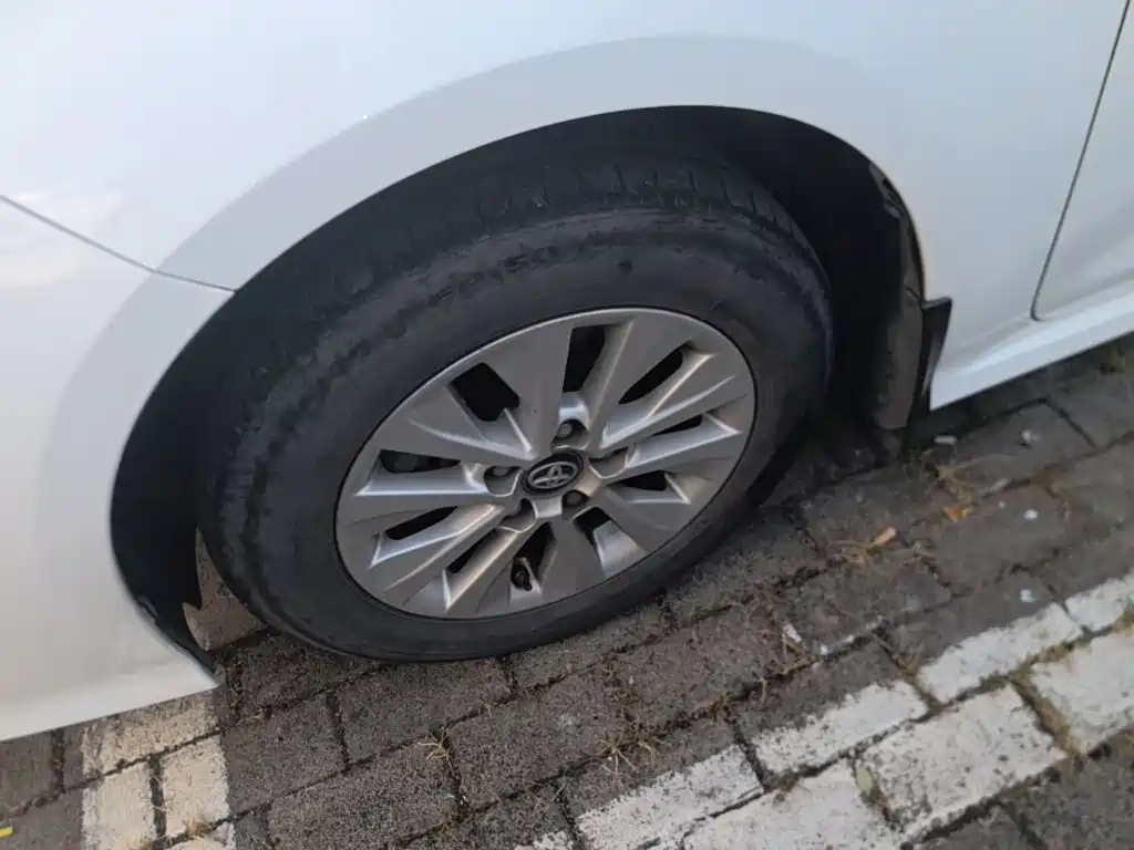 Toyota Corolla — миниатюра 23