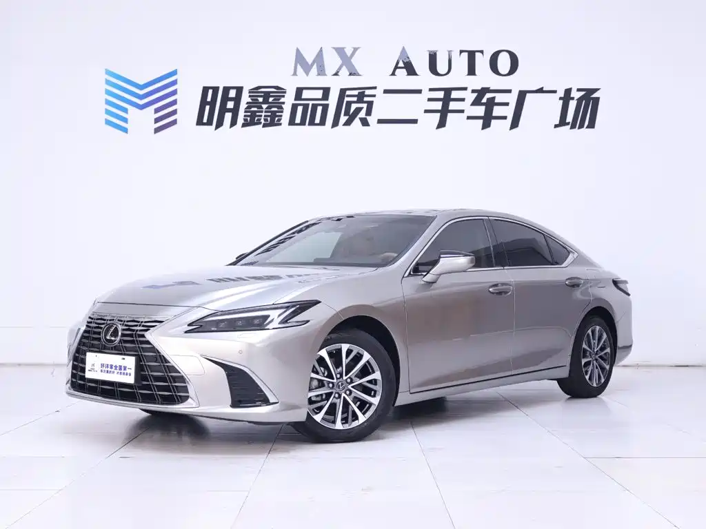 Lexus ES — миниатюра 2