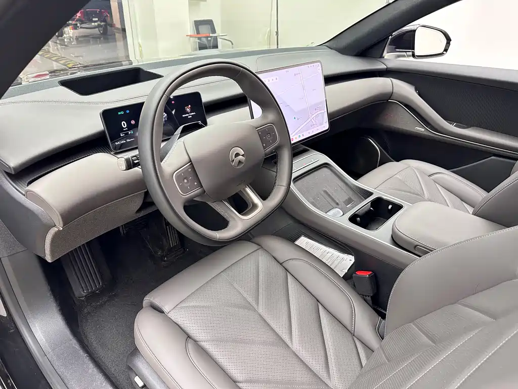 NIO ET5T 2025 75kWh Touring