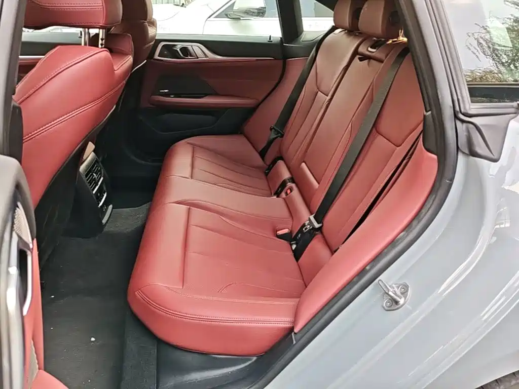 BMW 4 Series — миниатюра 17