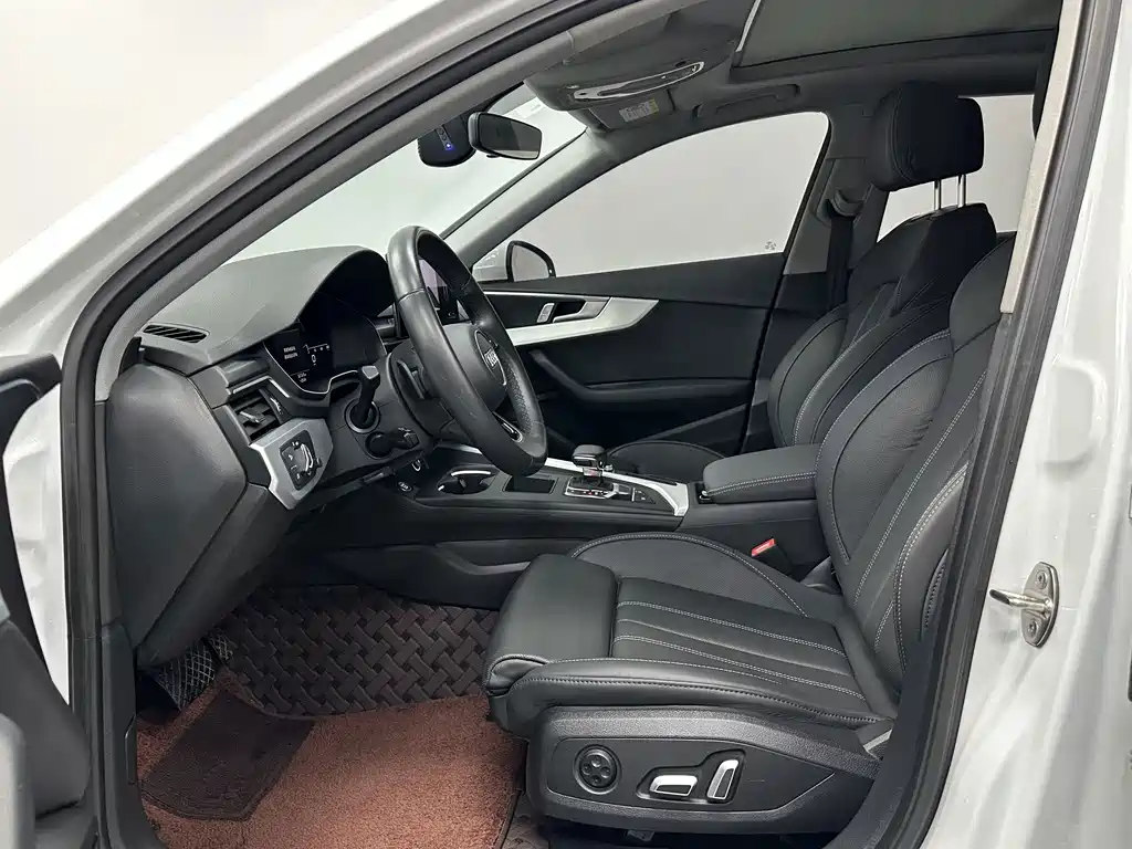 Audi A4L — миниатюра 12