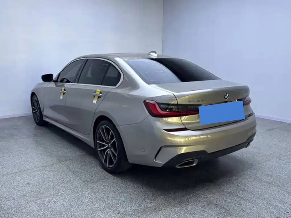 BMW 3 Series — миниатюра 8