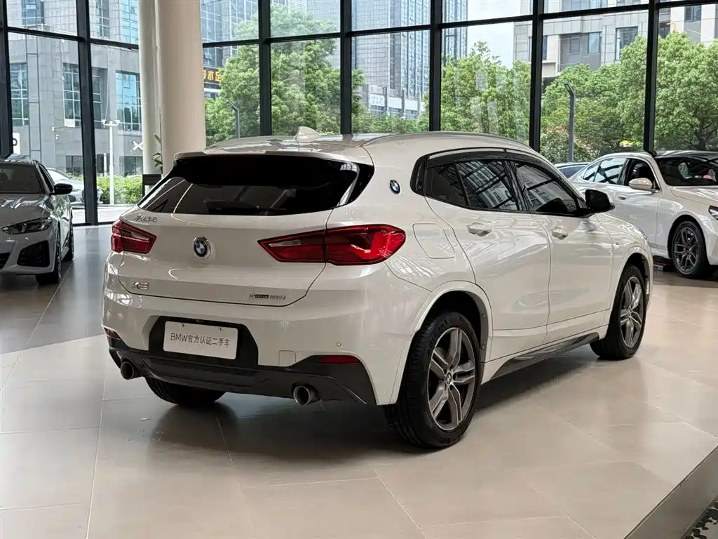 BMW X2 2020 sDrive25i Lead M Sport