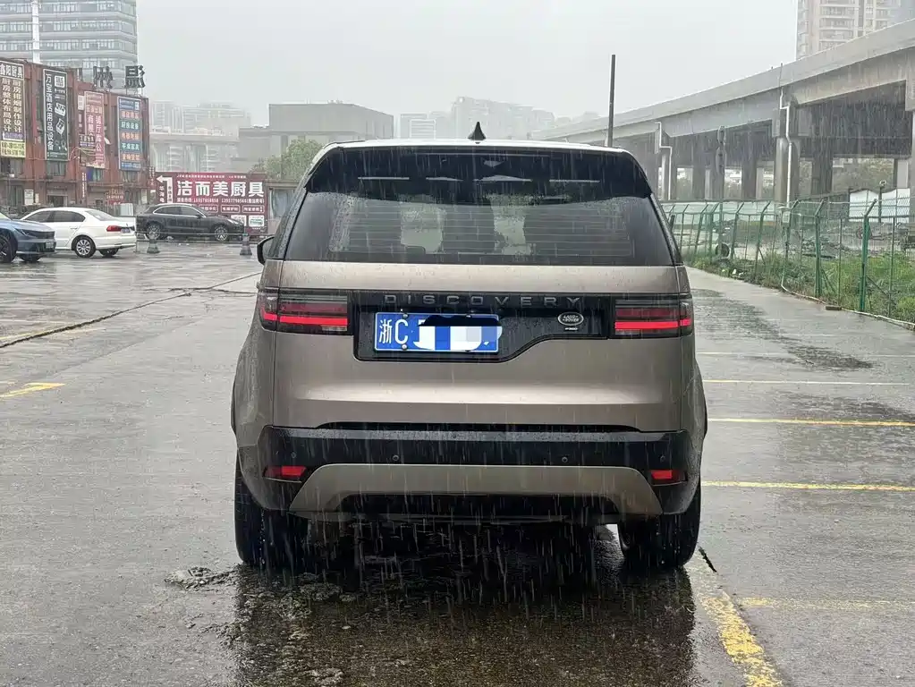 Land Rover Discovery — миниатюра 11