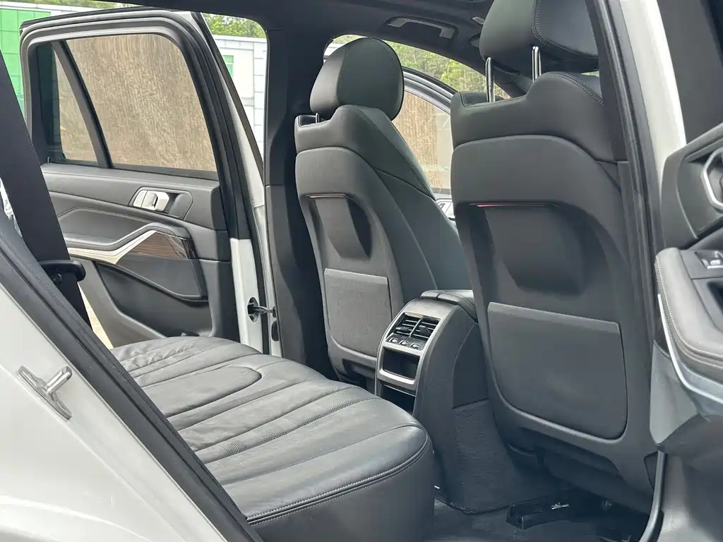 BMW X5 (Import) — миниатюра 8