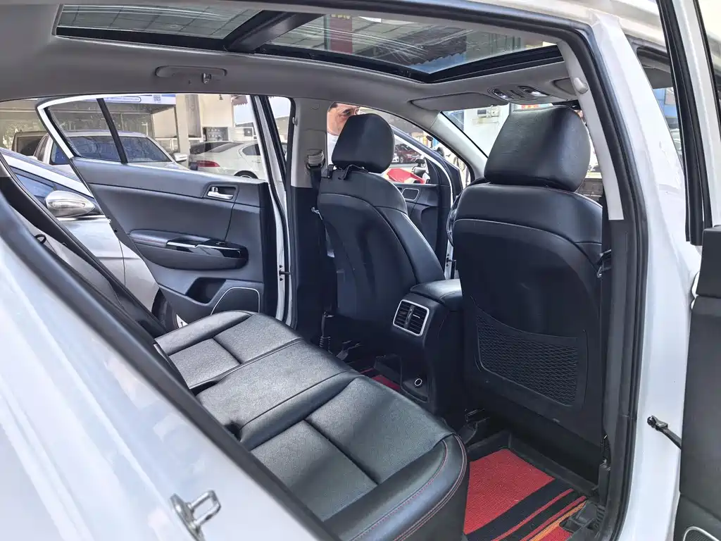Kia KX5 — миниатюра 9