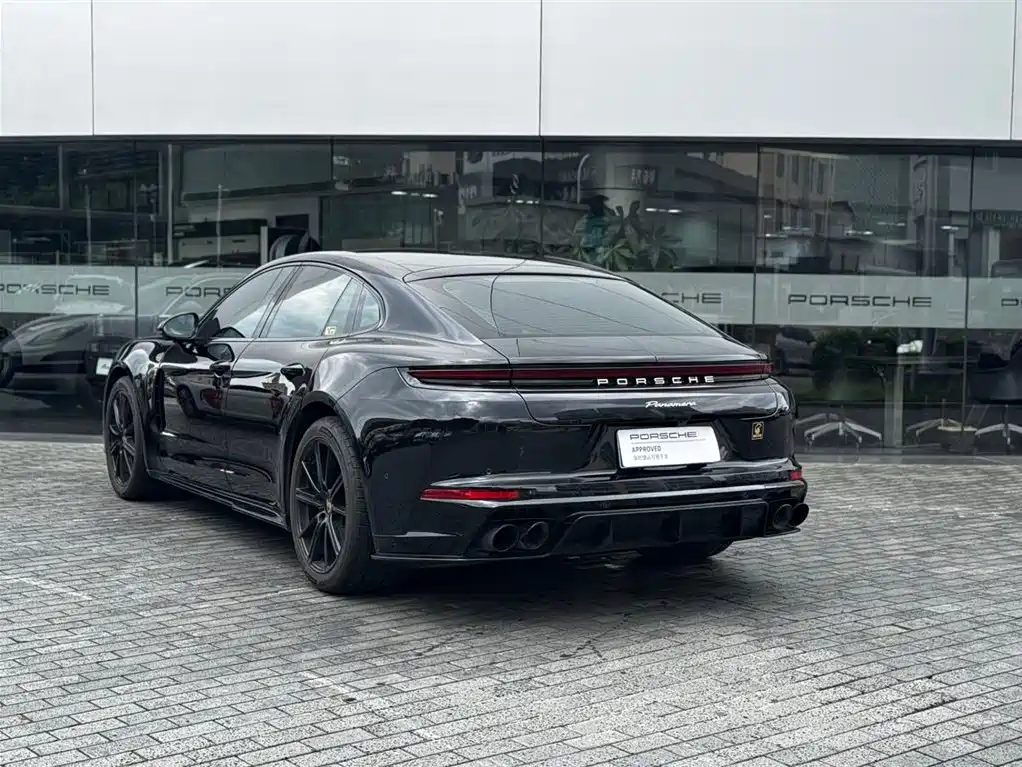 Porsche Panamera — миниатюра 7