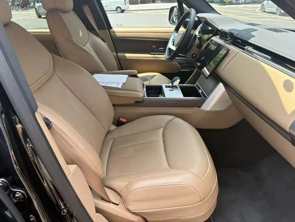 Land Rover Range Rover — миниатюра 7