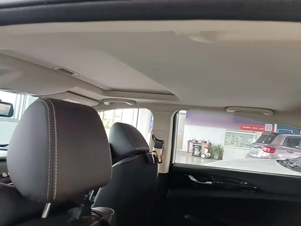 Changan Eado DT — миниатюра 18
