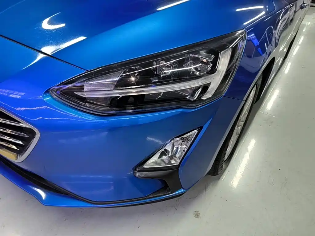 Ford Focus — миниатюра 24