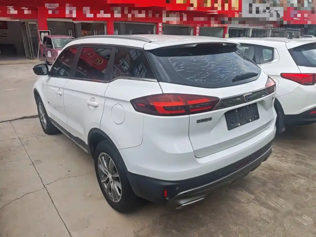 Geely Boyue — миниатюра 5