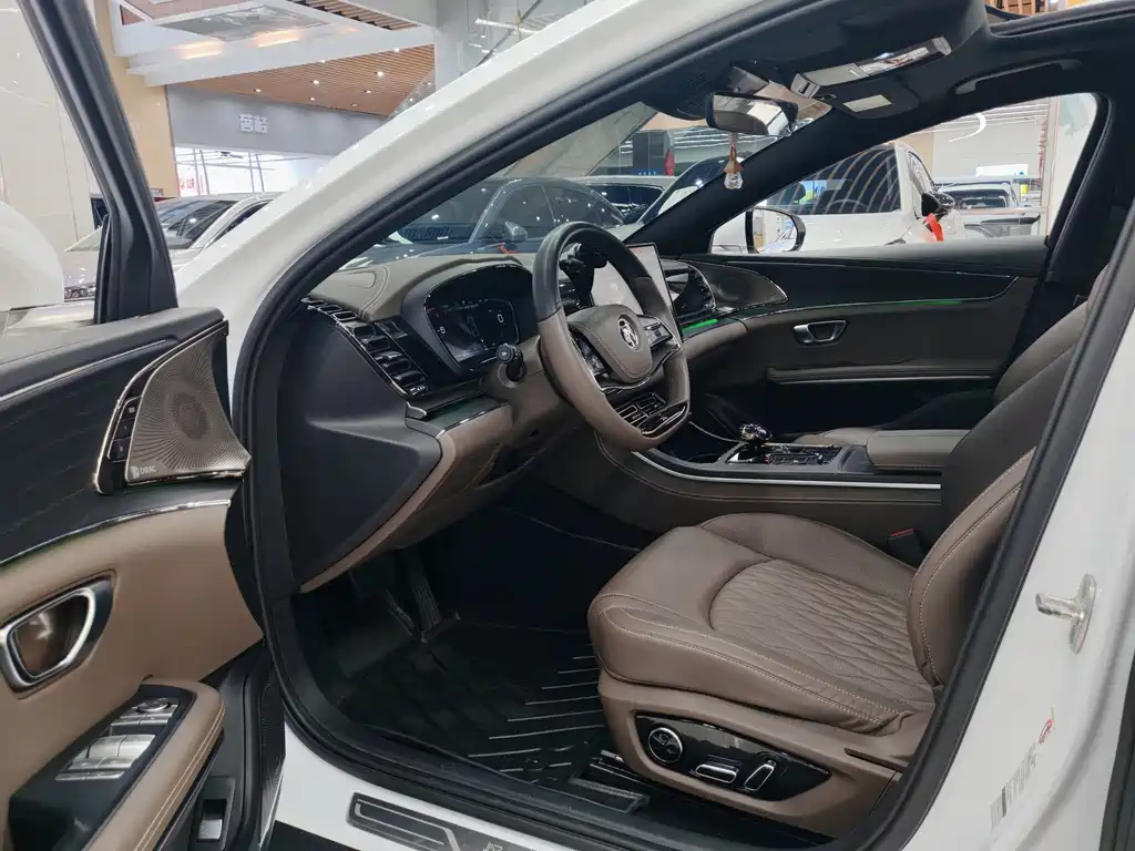 BYD Han — миниатюра 6