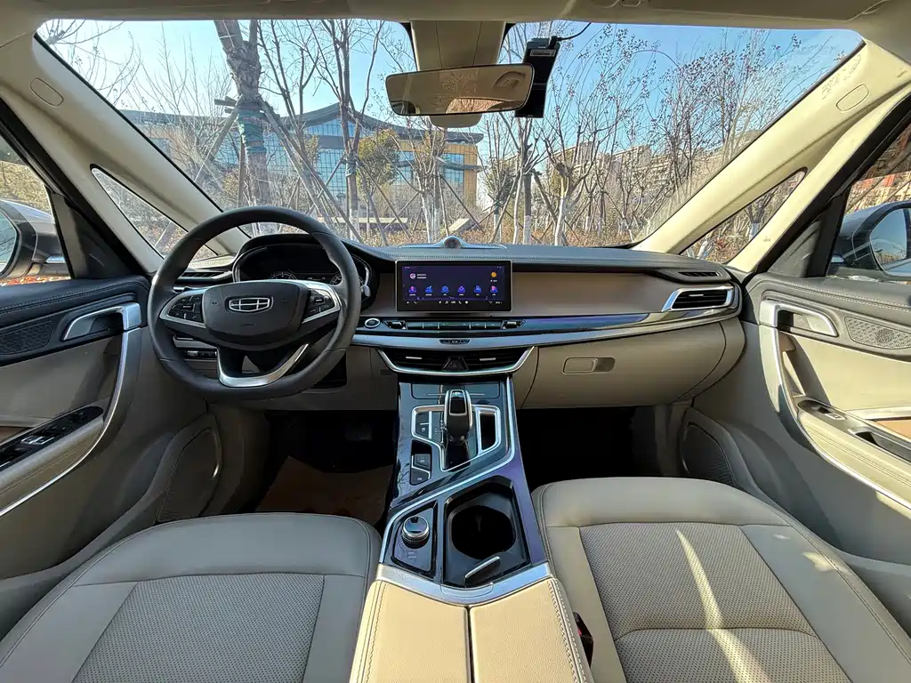 GEELY AUTOMOBILE JIAJIE