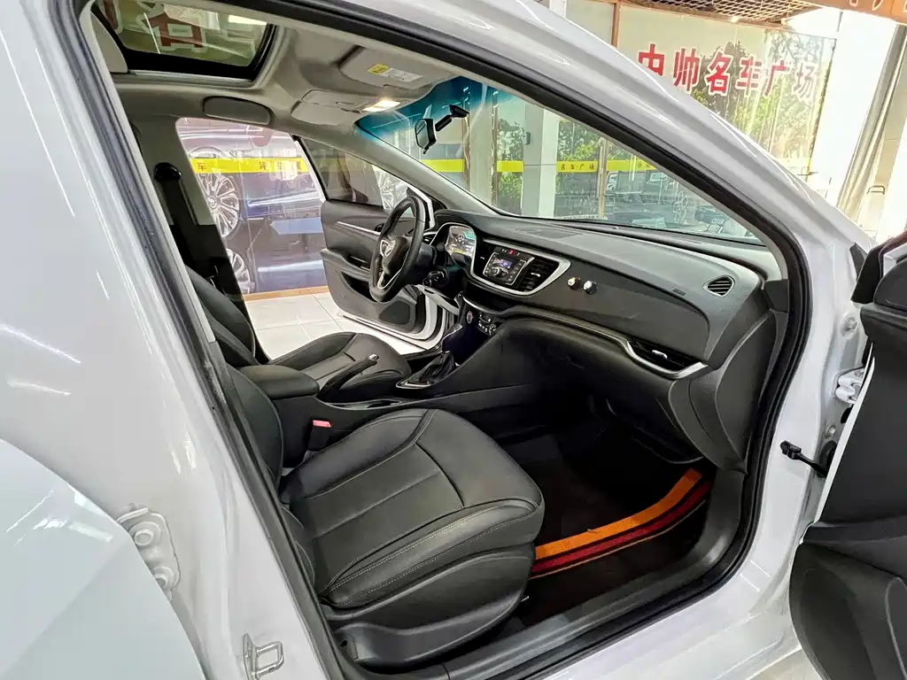 Buick Excelle — миниатюра 15