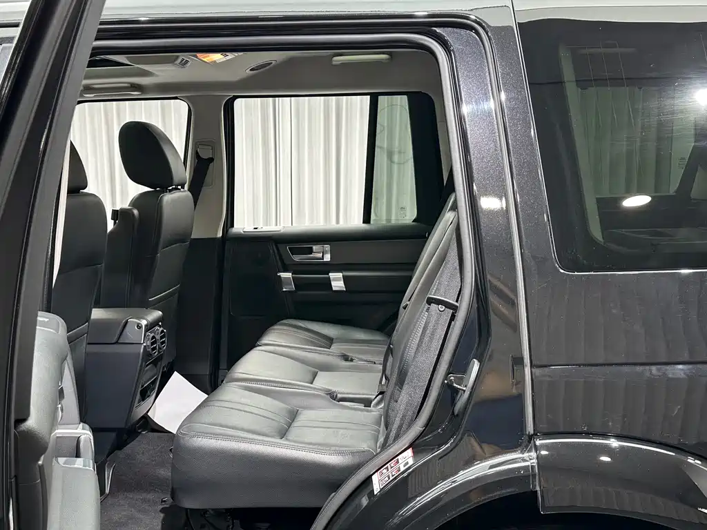 Land Rover Discovery — миниатюра 19