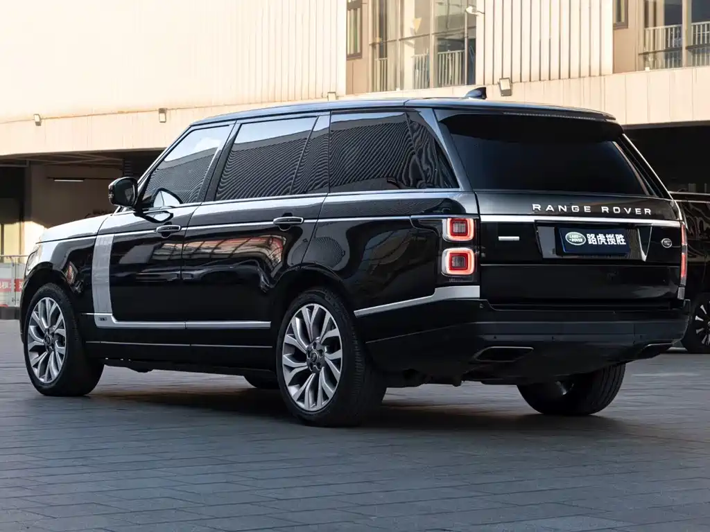 Land Rover Range Rover — миниатюра 7