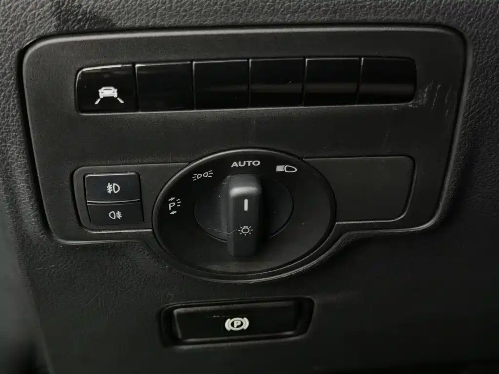 Mercedes-Benz — миниатюра 20