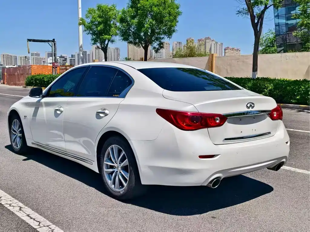 Infiniti Q50L — миниатюра 5