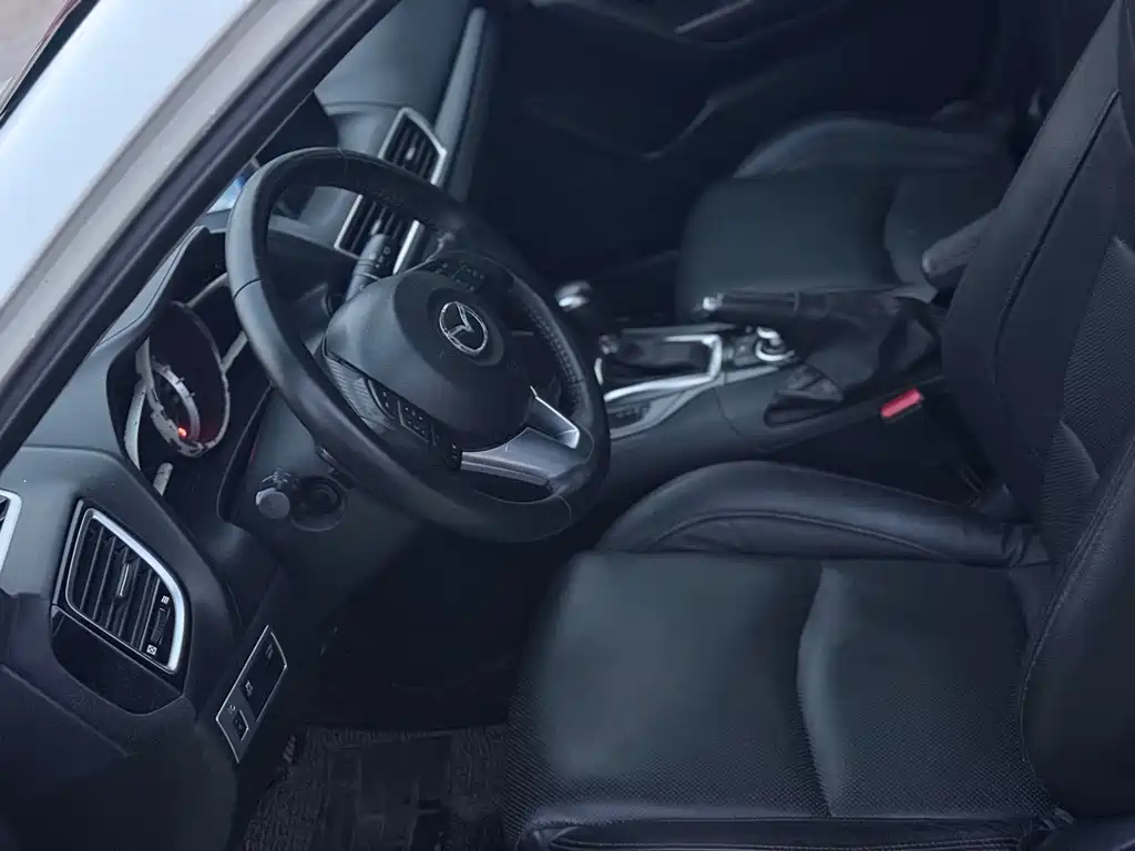Mazda 3 Axela — миниатюра 7