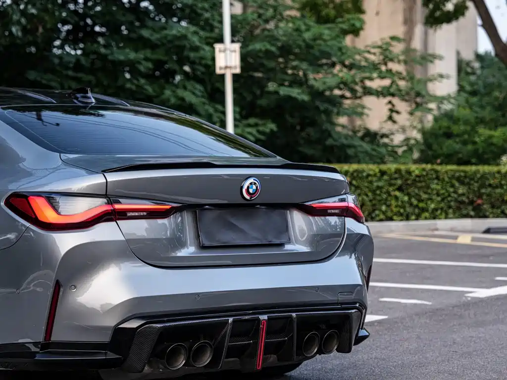BMW M4 2022 M4