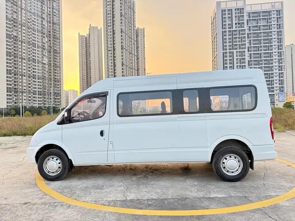 SAIC MAXUS XINTU V80