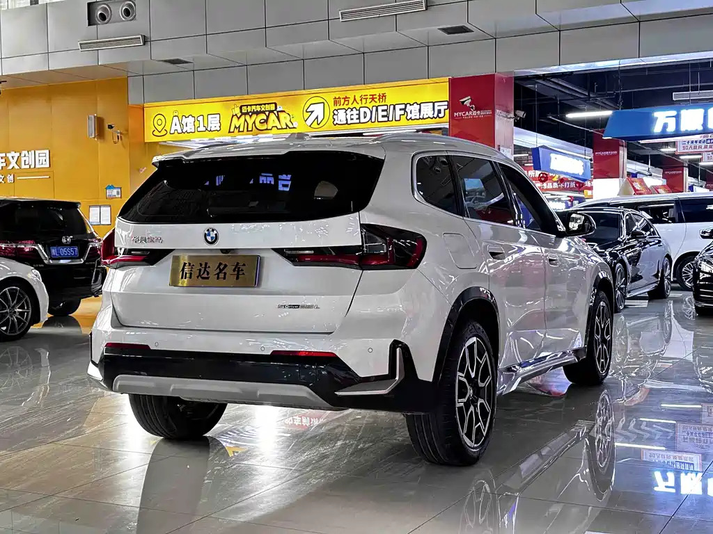 BMW X1 2023 sDrive25Li X