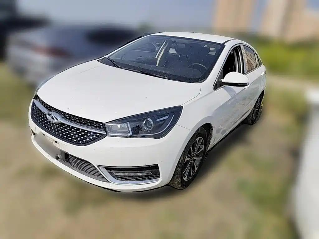 Chery Arrizo 5
